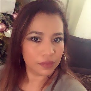 Meet your Posher, Yara